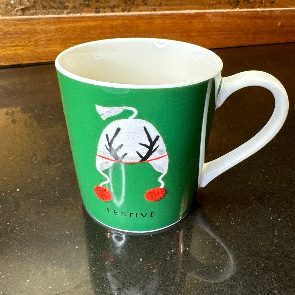 KATE SPADE  NEW YORK  LENOX MUG 10 OZ "THING WE LOVE " FESTIVE GREEN